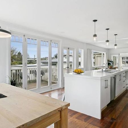 Adventurers Retreat Villa Taupo Bagian luar foto